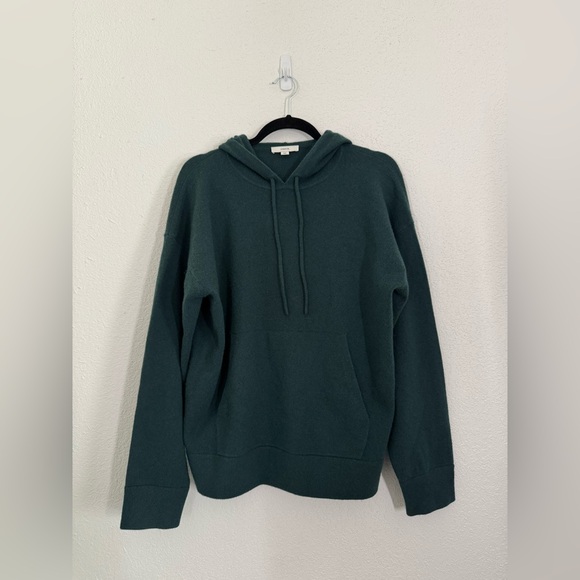Vince Wool Cashmere Blend Oversized Hoodie Sweater in Juniper Green Size Medium - Picture 3 of 9